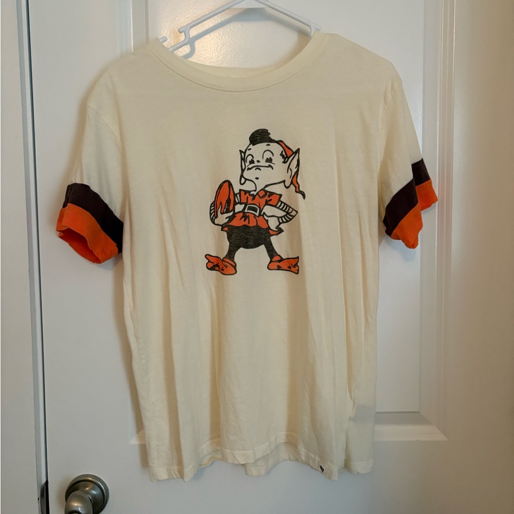 WOMEN’S CLEVELAND BROWNS FOOTBALL T-SHIRT | SIZE MEDIUM